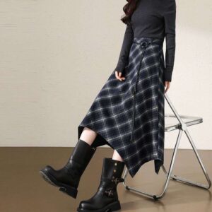 Dark Plaid High-Waisted A-Line Skirt